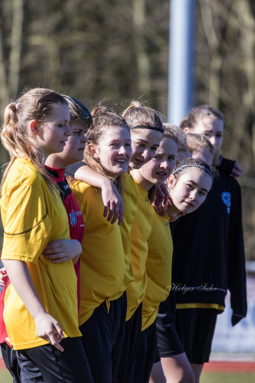 Bild 112 - C-Juniorinnen VfL Oldesloe - Wiker SV : Ergebnis: 0:5